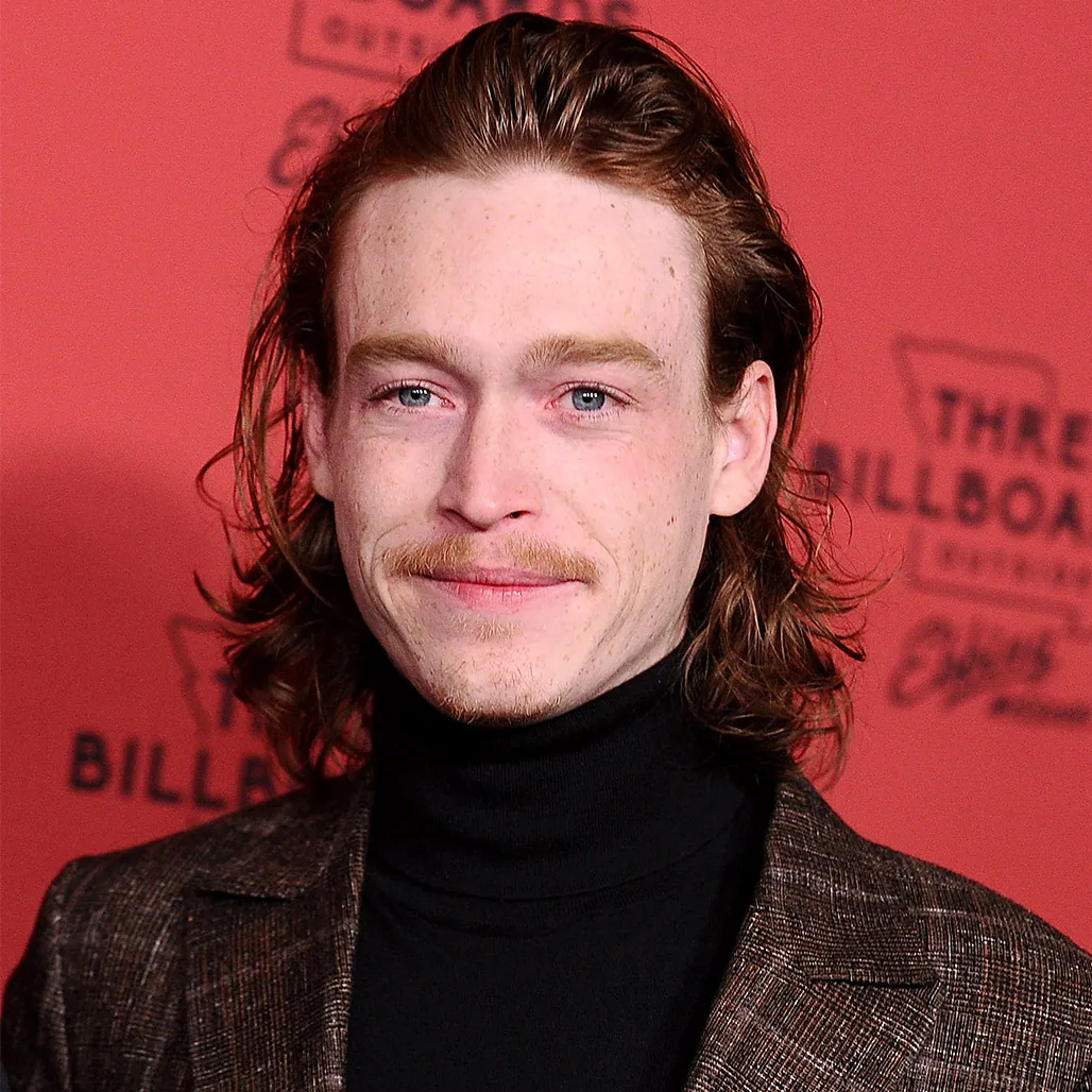 SethHynes's tweet photo. @WhovianLife My dream Who cast would be Andrea Riseborough as the Doctor, Sarah Snook as a Time Lord companion (Romana, perhaps), Victoria Coren as a human companion (think a more erudite Donna), and Caleb Landry Jones as the Master (the second American Master after Eric Roberts). https://t.co/jk1I8wqRoU