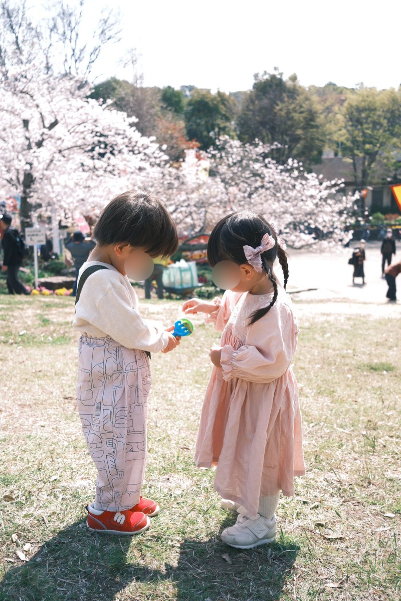 miduumi23's tweet photo. ピンクサロペ×ピンクワンピ🩰
桜が似合ってお花見にぴったりでした🥰🌸

#minne #ハンドメイド 
https://t.co/pzKP9rterj https://t.co/ZZ0UEn7AfY