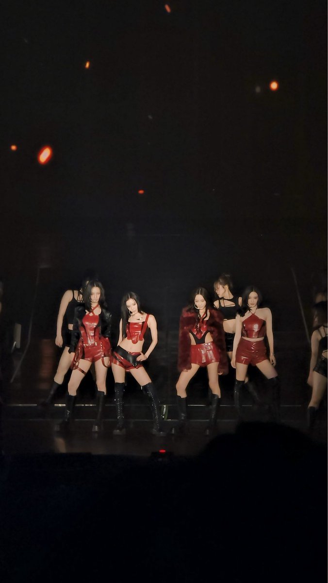 𝖙𝖎 🦡 ᅠᅠᅠᅠᅠᅠᅠᅠᅠᅠᅠᅠᅠᅠᅠᅠ tweet media