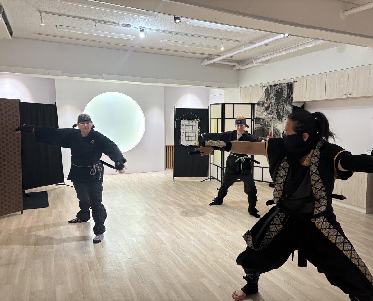 名桐舞(なきりまい)🐧 tweet media