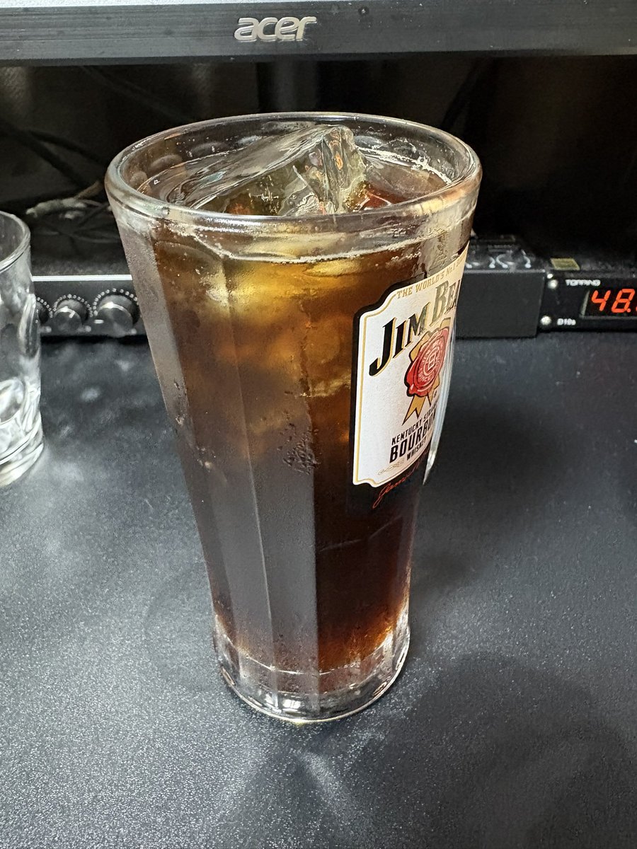 あろさき tweet media