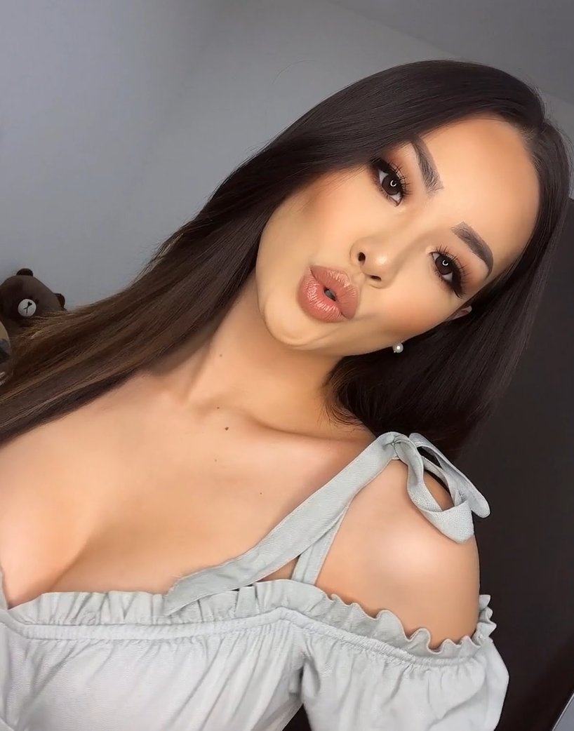 katthykit's tweet photo. I love being covered 💦🥵
#cumtribute #cocktribute #jerktribute https://t.co/h6eZ4GPhV3