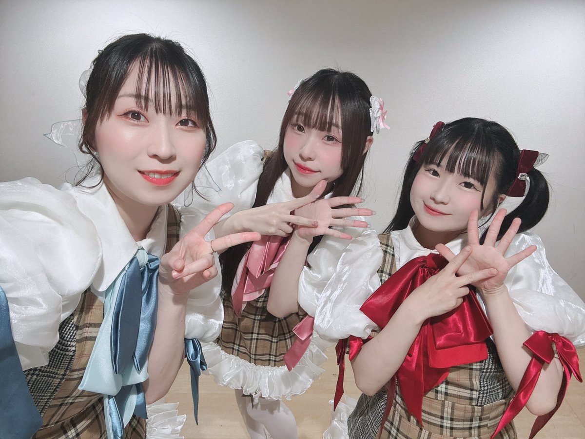 おすましティーパーティー tweet media