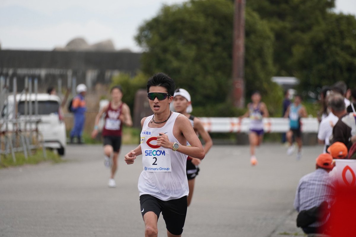 aepa47's tweet photo. 焼津みなとマラソン
関東インカレハーフ 2026

中央大学 佐藤 大介選手
1部2位おめでとうございます㊗️🌟
暑い中お疲れ様でした！！

 #焼津みなとマラソン  #関東インカレハーフ  #中央大学  #佐藤大介 選手 https://t.co/OOSnx9LCOM