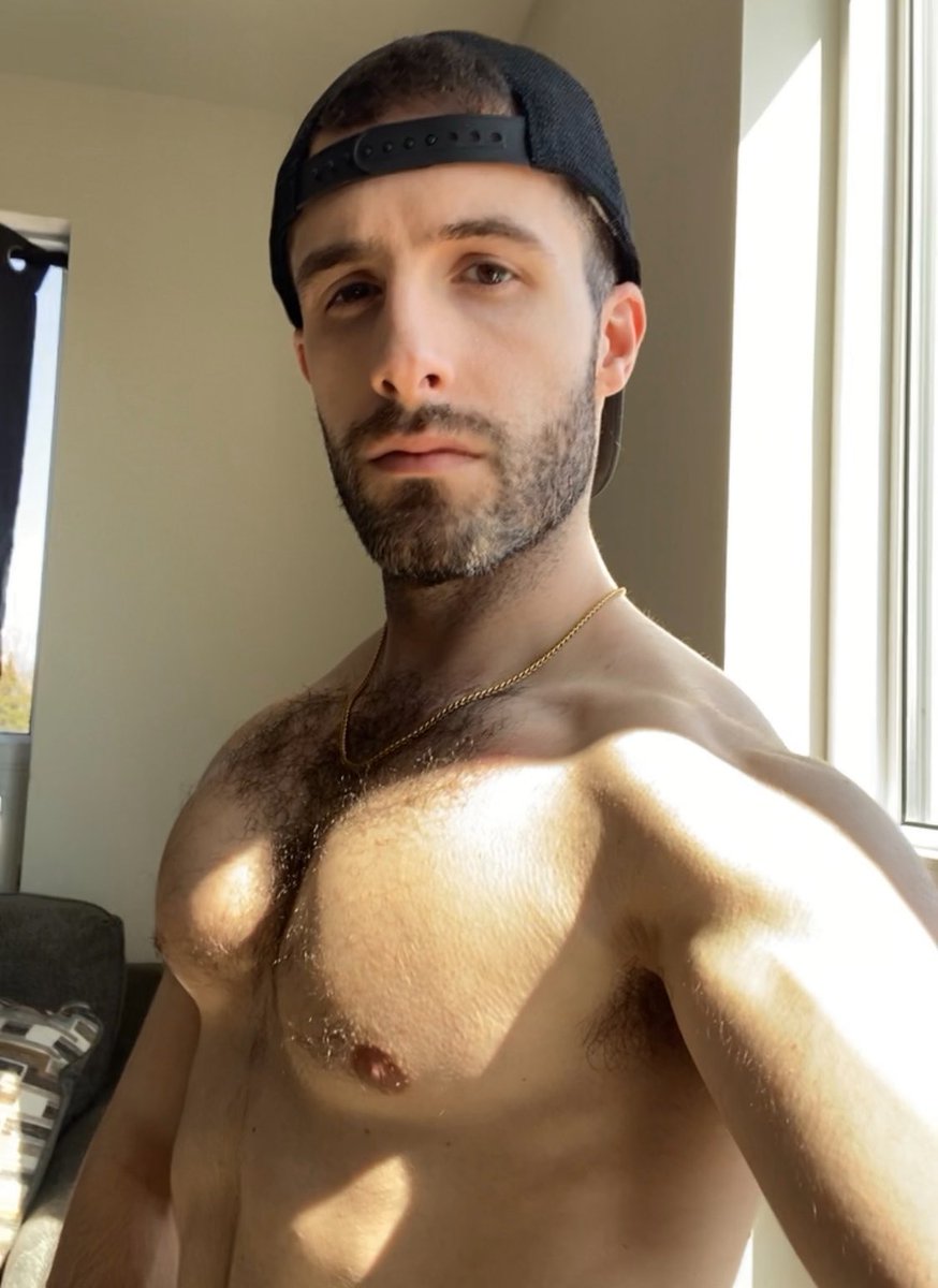 Master Alex tweet media