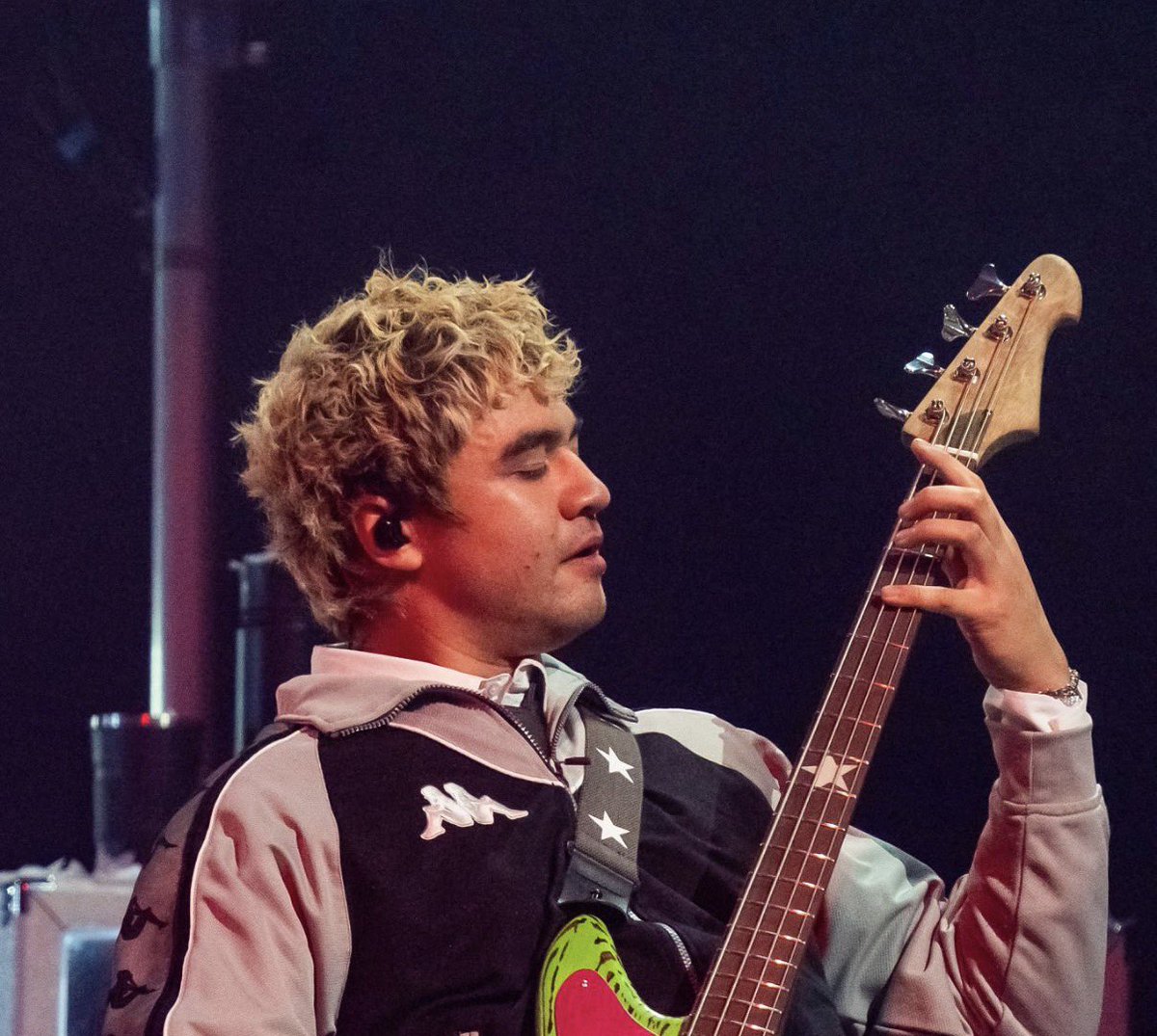 Corey ★ tweet media