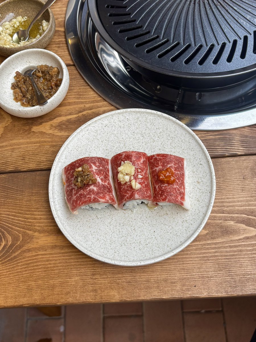 먹카이브 🍽 tweet media