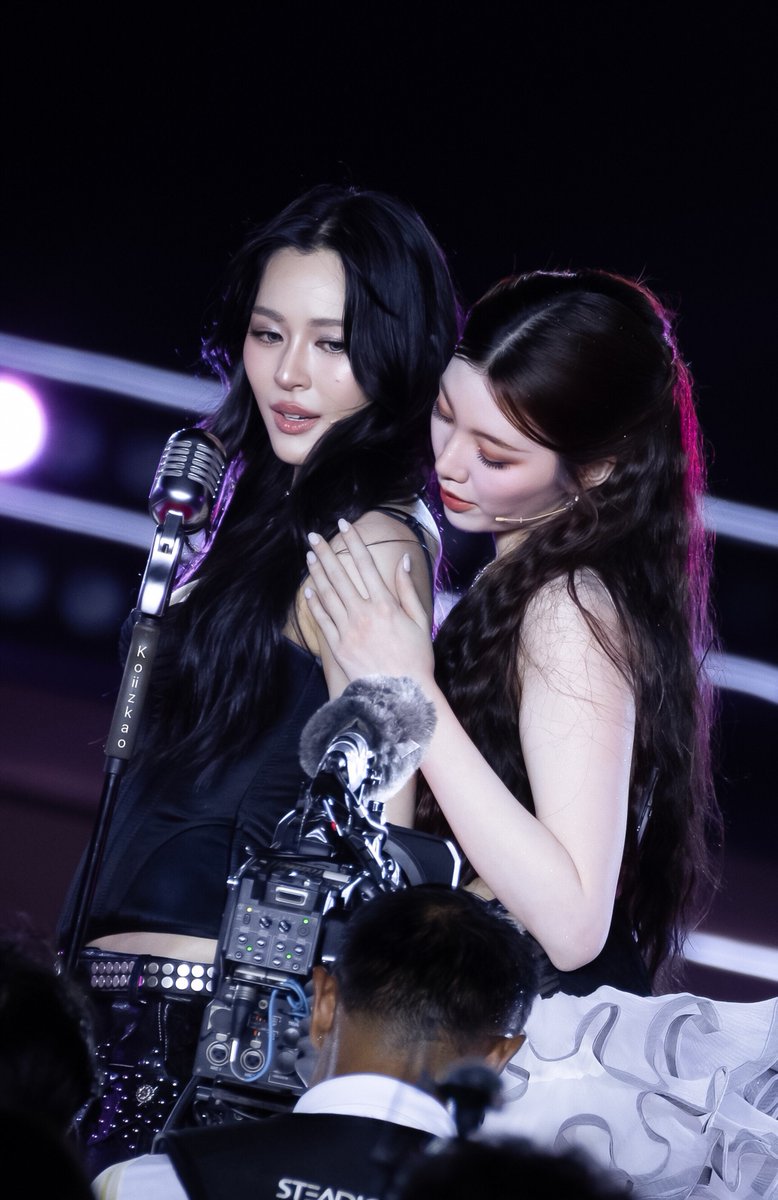 Koiizkao (ก้อยเก้า) tweet media