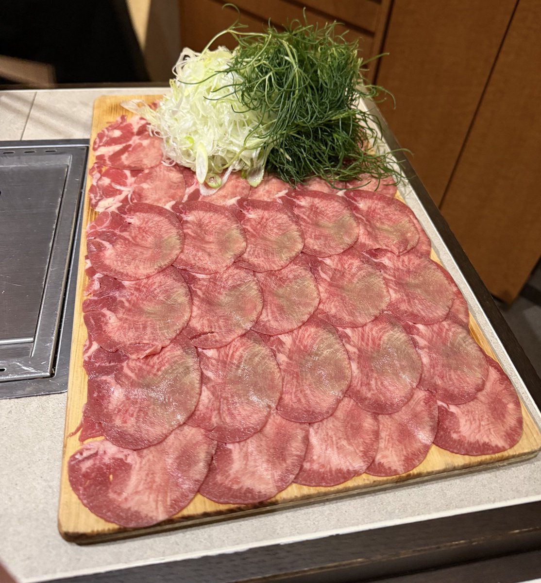 しろせん tweet media