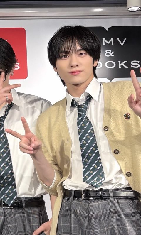 な お ー 🐶ྀི tweet media