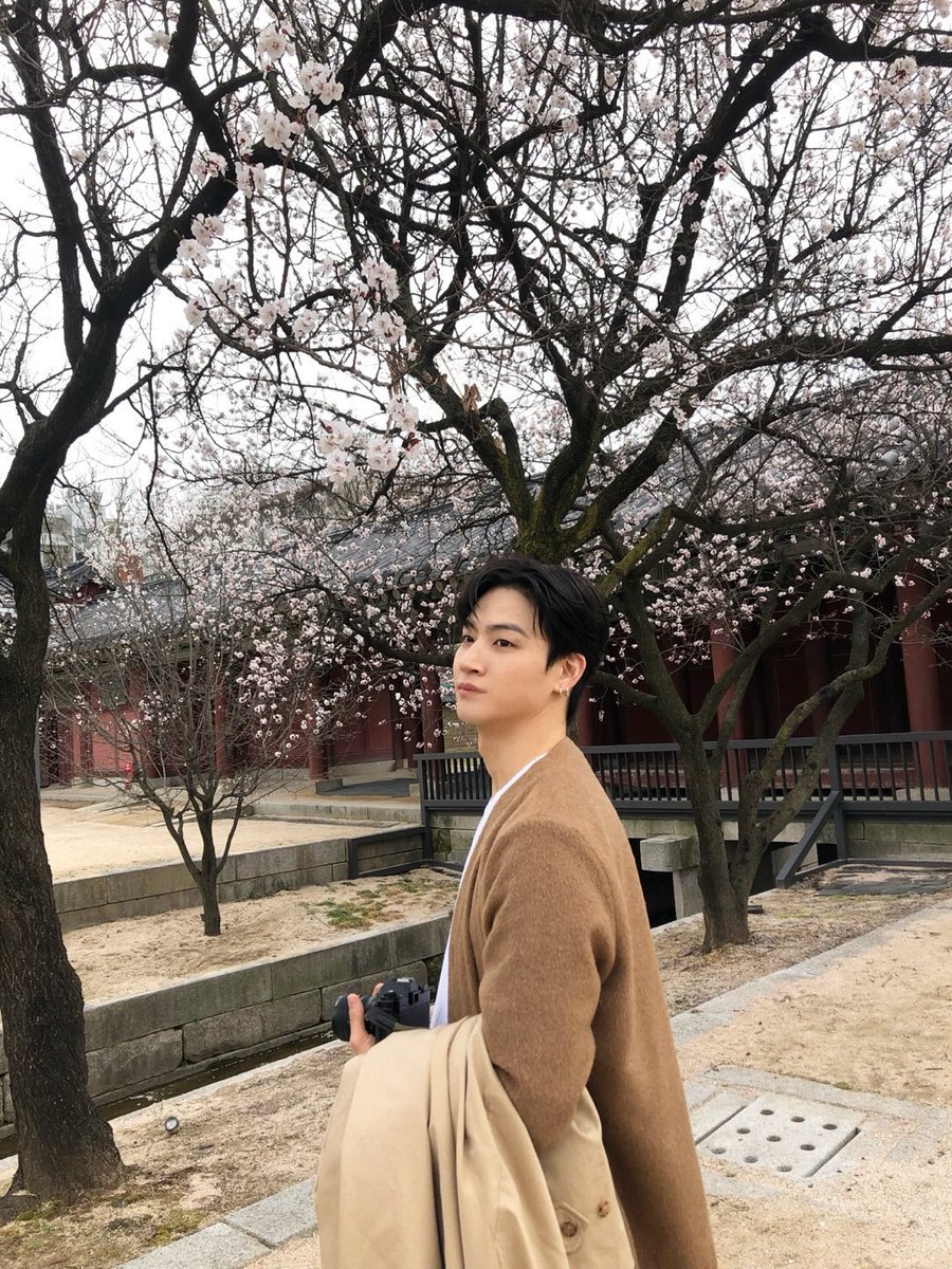 Jay B Base tweet media