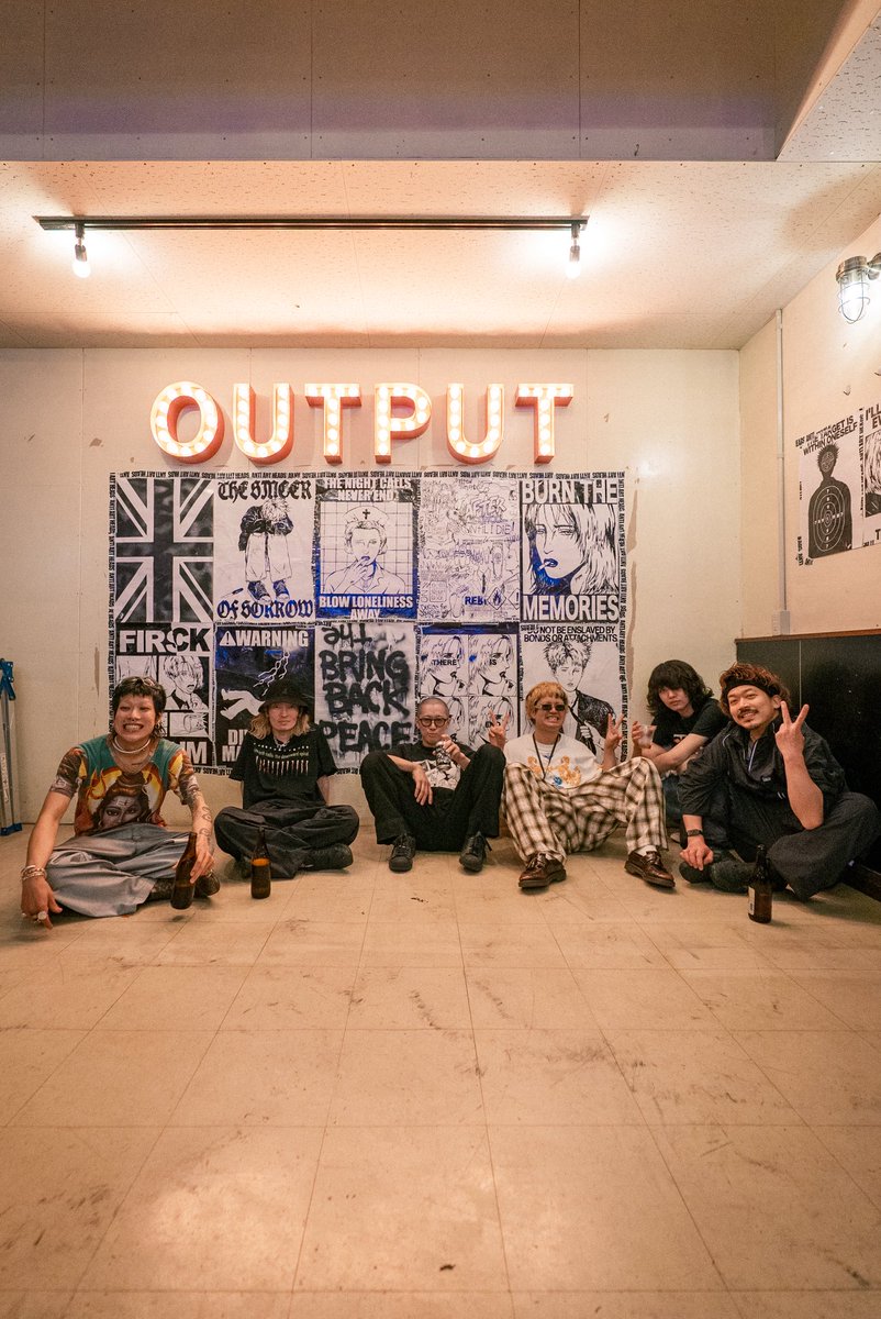 NIKO NIKO TAN TAN tweet media