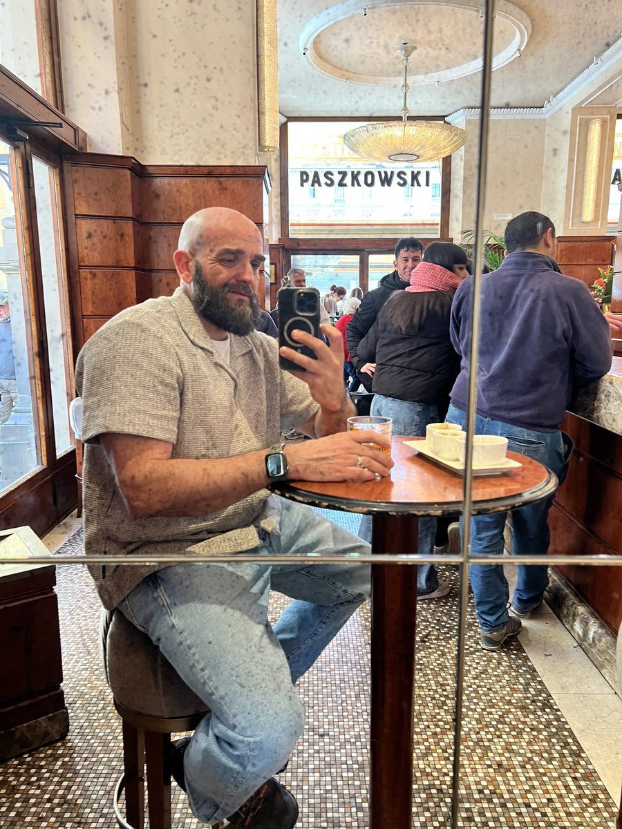 Paolo Gori Gin Addicted / maneggiatemi con cura tweet media