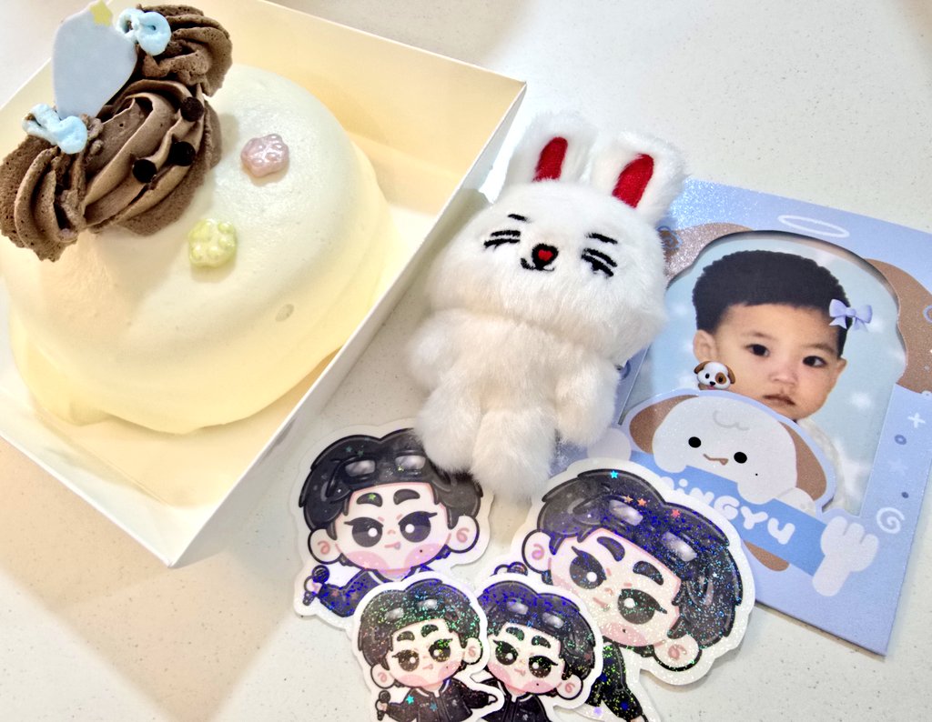 𝕋𝕙𝕚ê𝕟🍒🍚 tweet media