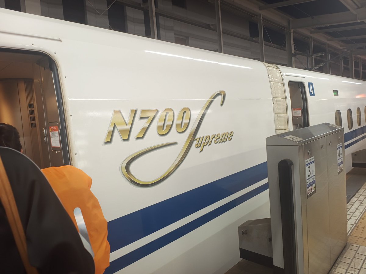 うに 0405京都サンクリおつでした→NEXT0419にじそ11 tweet media