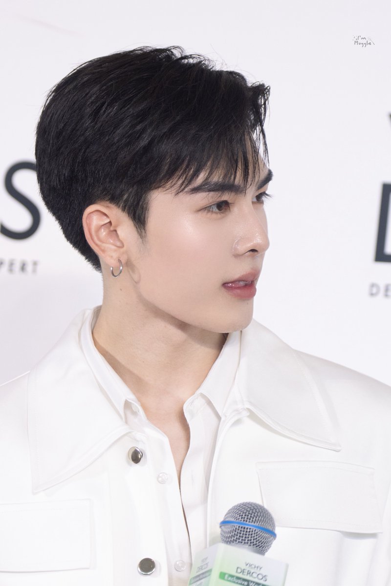 ฉันเป็นมักเกิ้ลเลือดผสม tweet media