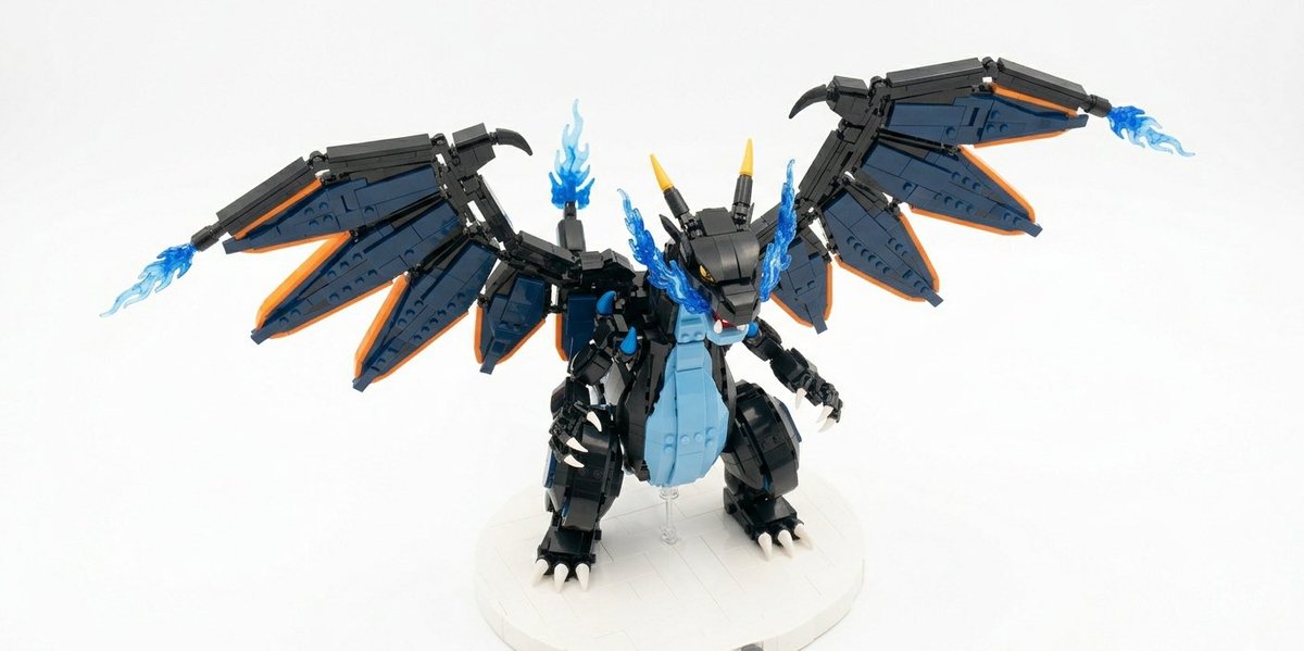 Pikacard151's tweet photo. Mega Charizard LEGO

#Pokémon 
#ポケモン
#PokémonGO https://t.co/dpl5eVmK1v