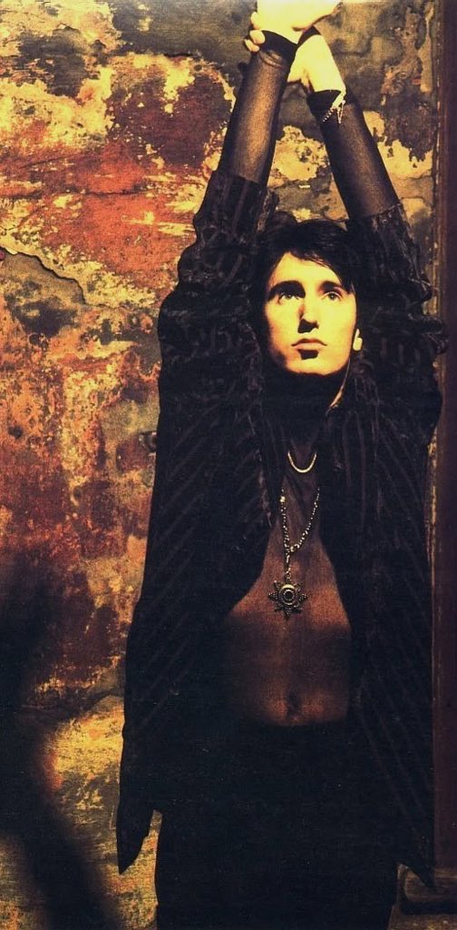 mara ꩜ tweet media