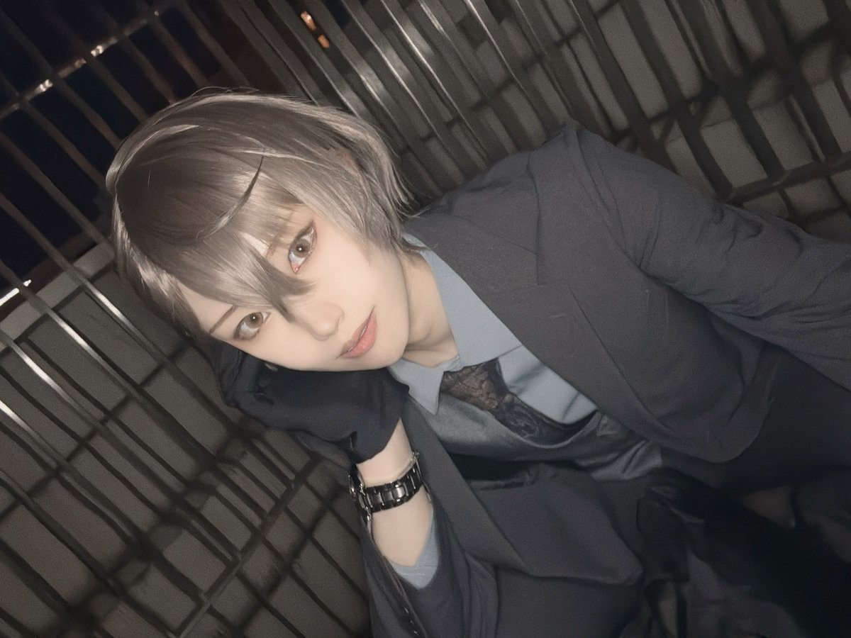 ひとは tweet media