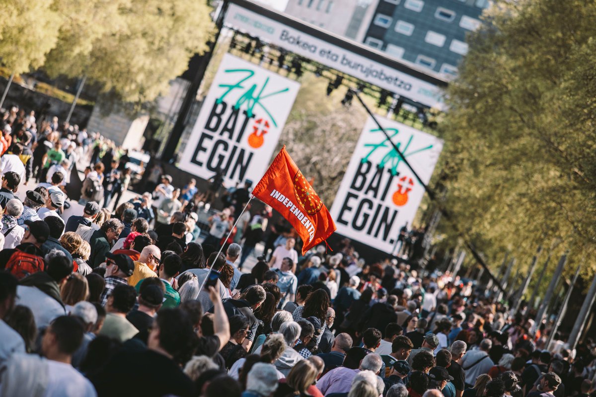 EH Bildu tweet media