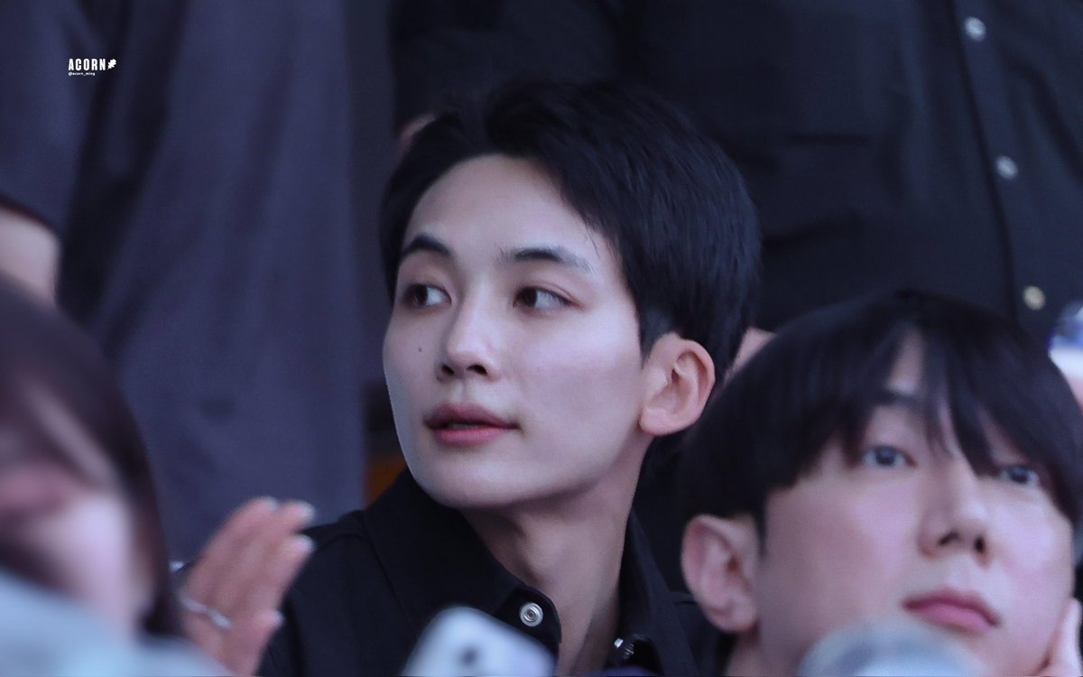 yoon ˙𐃷˙ tweet media