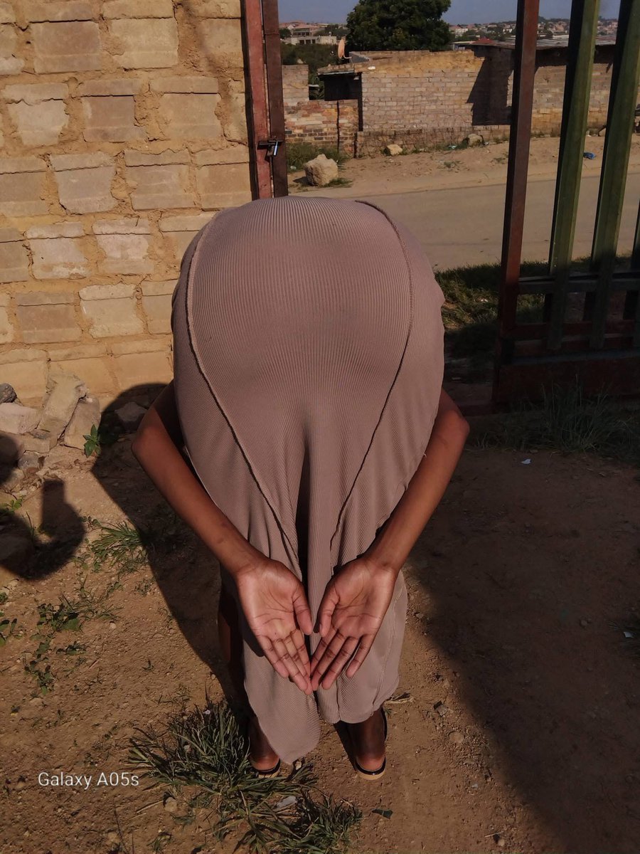 Man’s NOT Barry Roux tweet media