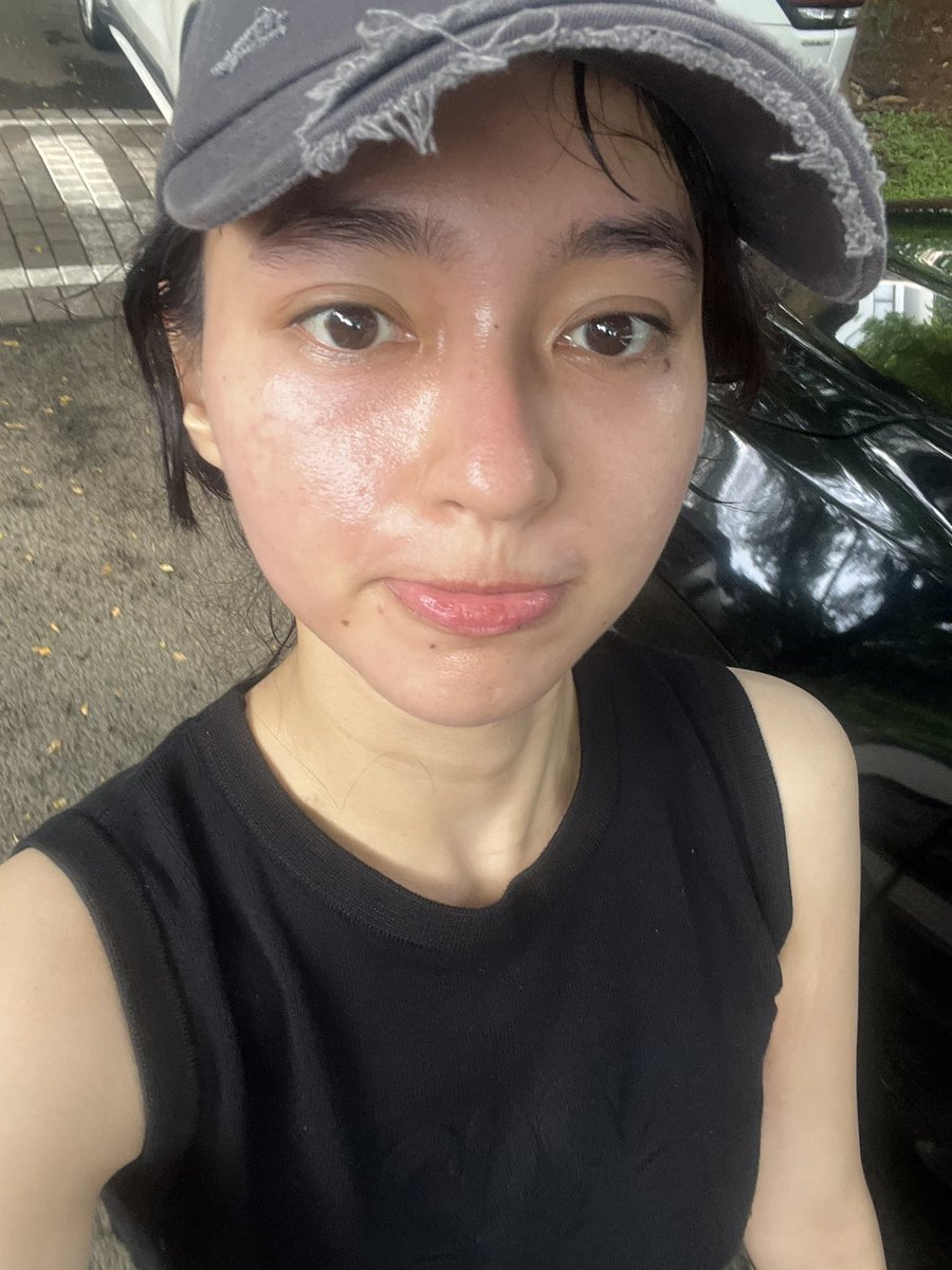 INDAHKUS tweet media