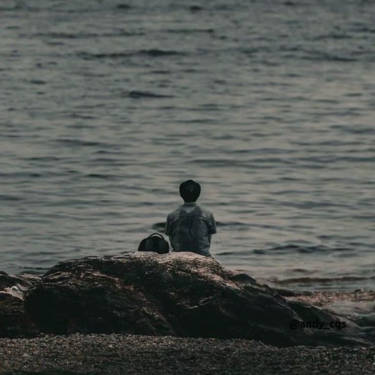 سراب----یعنی؛ تو🍁 tweet media