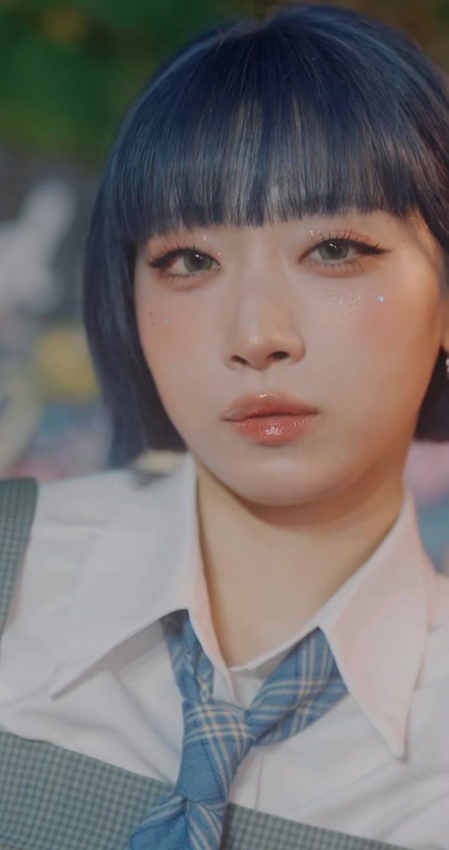 らすく tweet media