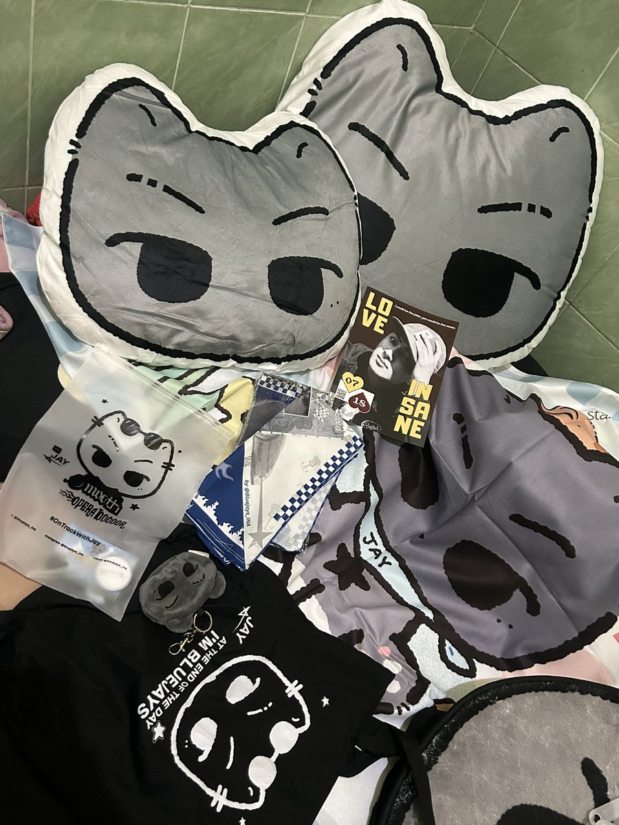 LUCKY enji 𐙚 tweet media