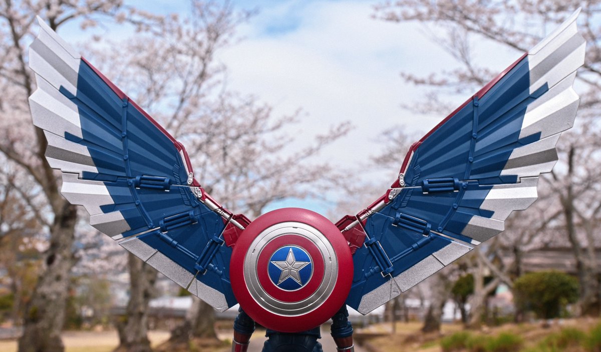 よもたや tweet media