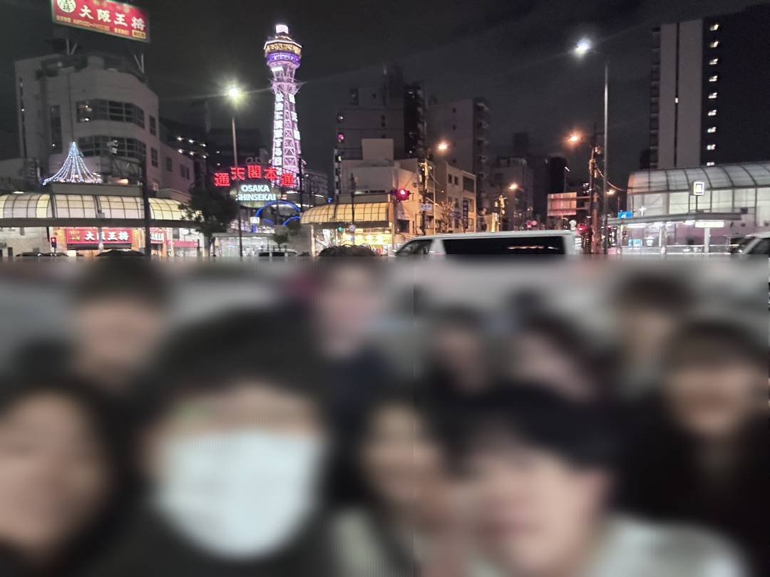 Forward_waseda's tweet photo. 【Forward活動紹介⑤】
外部イベント参加🌟
昨年度はサークルメンバーで外部コンテストに挑戦したり、大阪証券取引所見学に行きました！📊
知識をアウトプットすることで投資の理解を深めることができます🔥

#春から早稲田 #早稲田サークル #早稲田新歓 #インカレサークル #投資サークル #早稲田大学 https://t.co/ZVLVssGZSi