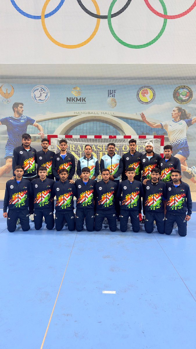 SAI_Gandhinagar's tweet photo. From the training grounds to the international podium—what a journey! 🚀 Our athletes gave it their all and brought home the silver. This is just the beginning!

Bravo, Team! 👏💪

#IndiaAtTashkent #SportsAuthorityOfIndia #SilverGlory #InternationalChampions https://t.co/0f150SIwFp