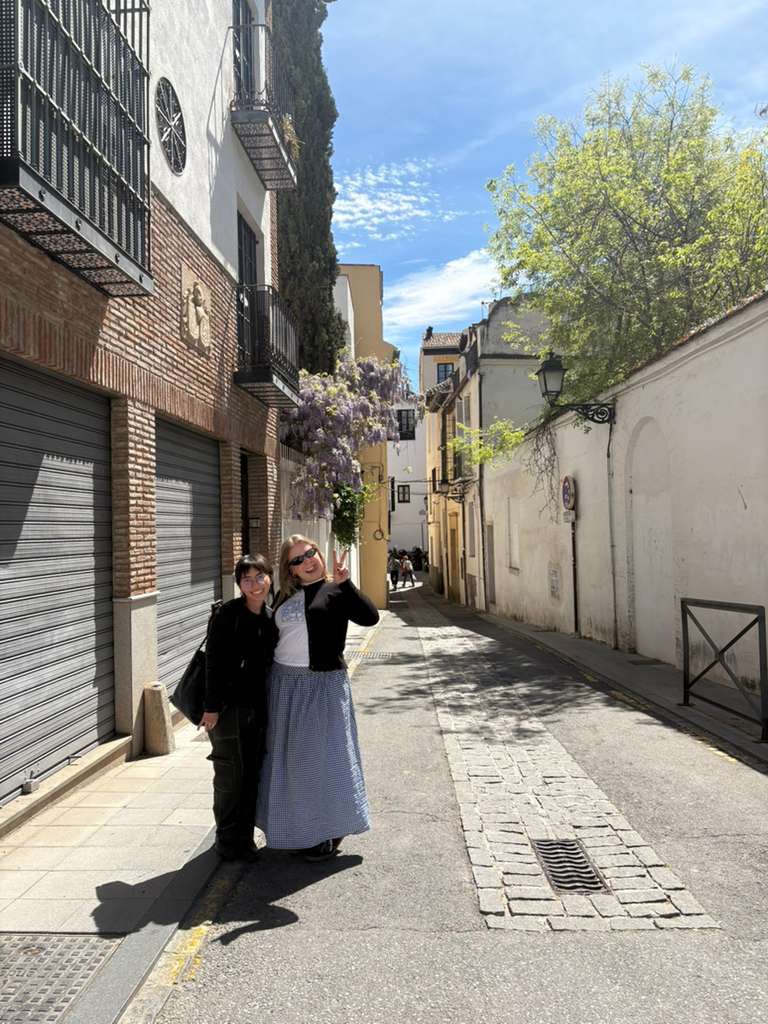 chicnormal_'s tweet photo. una semana con mis chicas en nuestra ciudad🌷🌞🤍 https://t.co/hUXjcl2w2G
