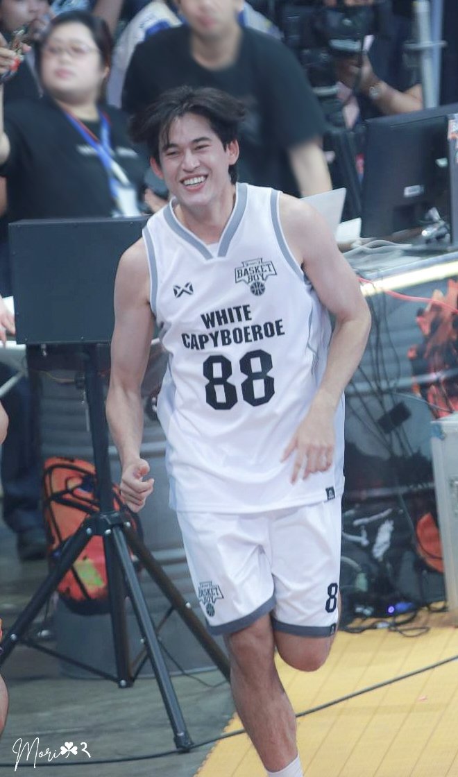 𝙼𝙾𝚁𝙸.☘︎ ݁ tweet media