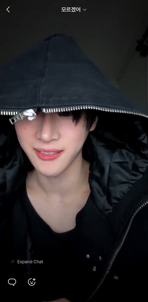 Kansaa🧸☾ tweet media