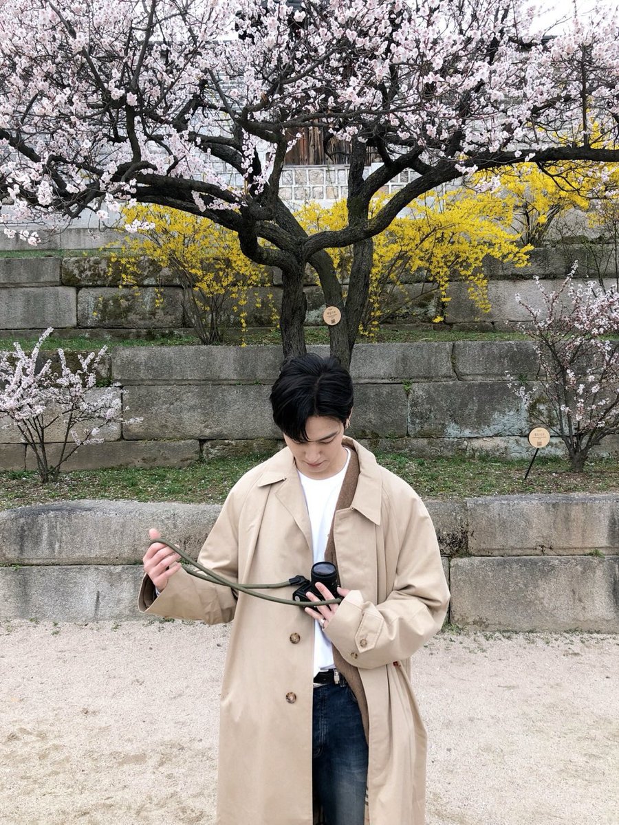 🎄โพลี่ ทาสพ่อแมวตาปิด🐈‍⬛ tweet media