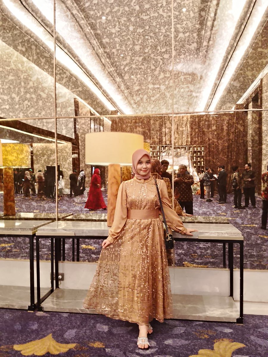 AyuZahra2005's tweet photo. Selamat semoga sakinah, mawaddah warahmah hingga akhir hayat untuk Daffa Nabiilah Amaluddin, https://t.co/eNfkeXoyBK (Hons) dengan Letda Inf Novandra Akbar Riadinata, https://t.co/z9wuv0kLKb.Han.
Putra dari Brigjen TNI H. Mahmud Riadinata S.E.,M.AP
Terimakasih utk undangannya.
🙏🏻 https://t.co/BIQVuUwng5