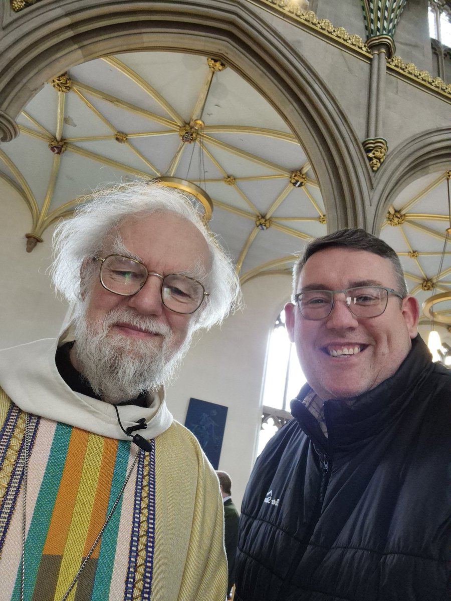 jasonwalkerbsc's tweet photo. Easter Sunday at Blackburn Cathedral ✨Grateful to attend the Eucharist on this joyful Easter Day, celebrating hope, renewal, and resurrection. It was a privilege to hear from our guest preacher, Bishop Dr Rowan Williams, whose words inspired reflection and faith.
#EasterSunday✝️ https://t.co/sE8ssZphHX