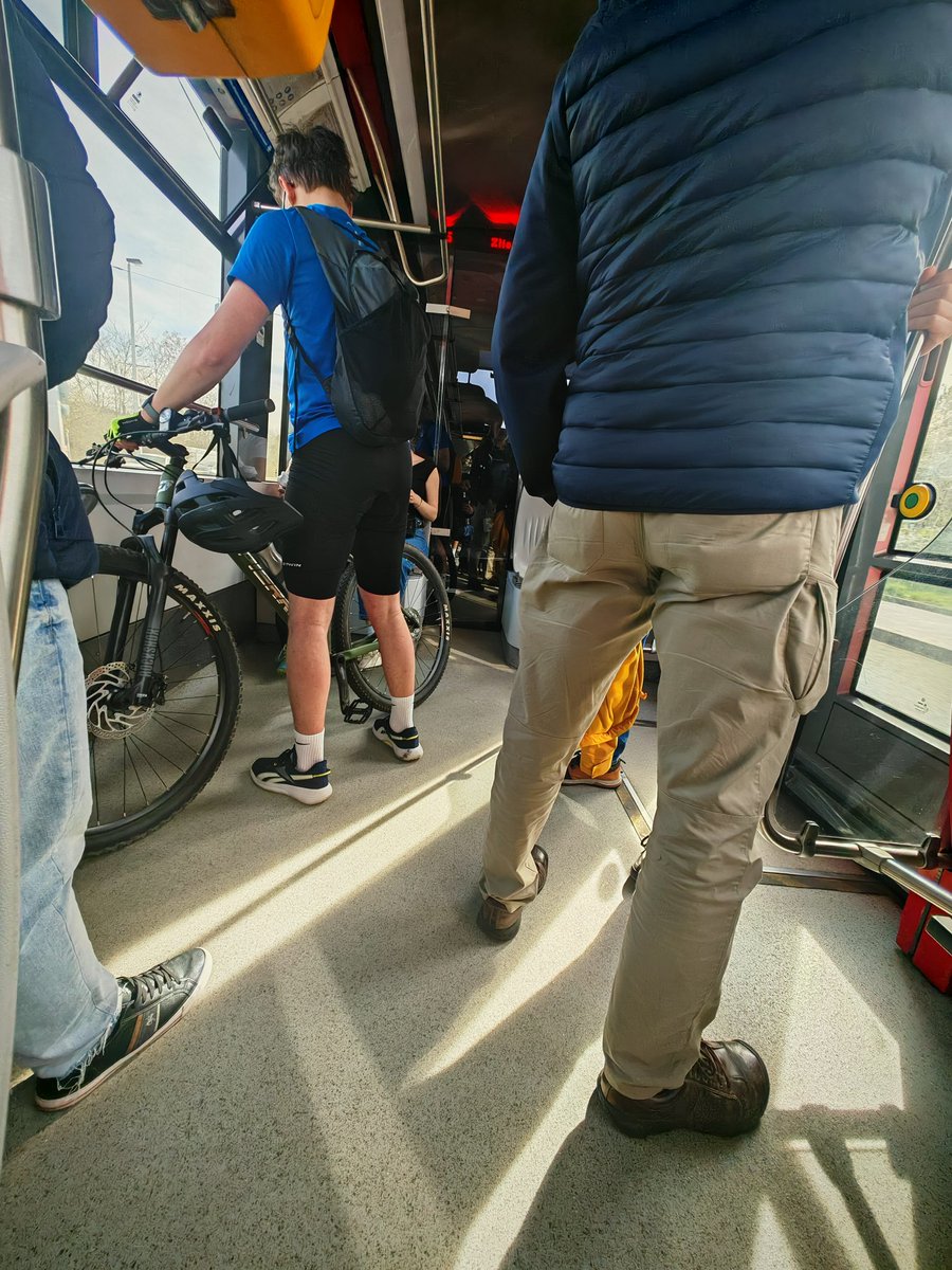 Pan Klobouk tweet media