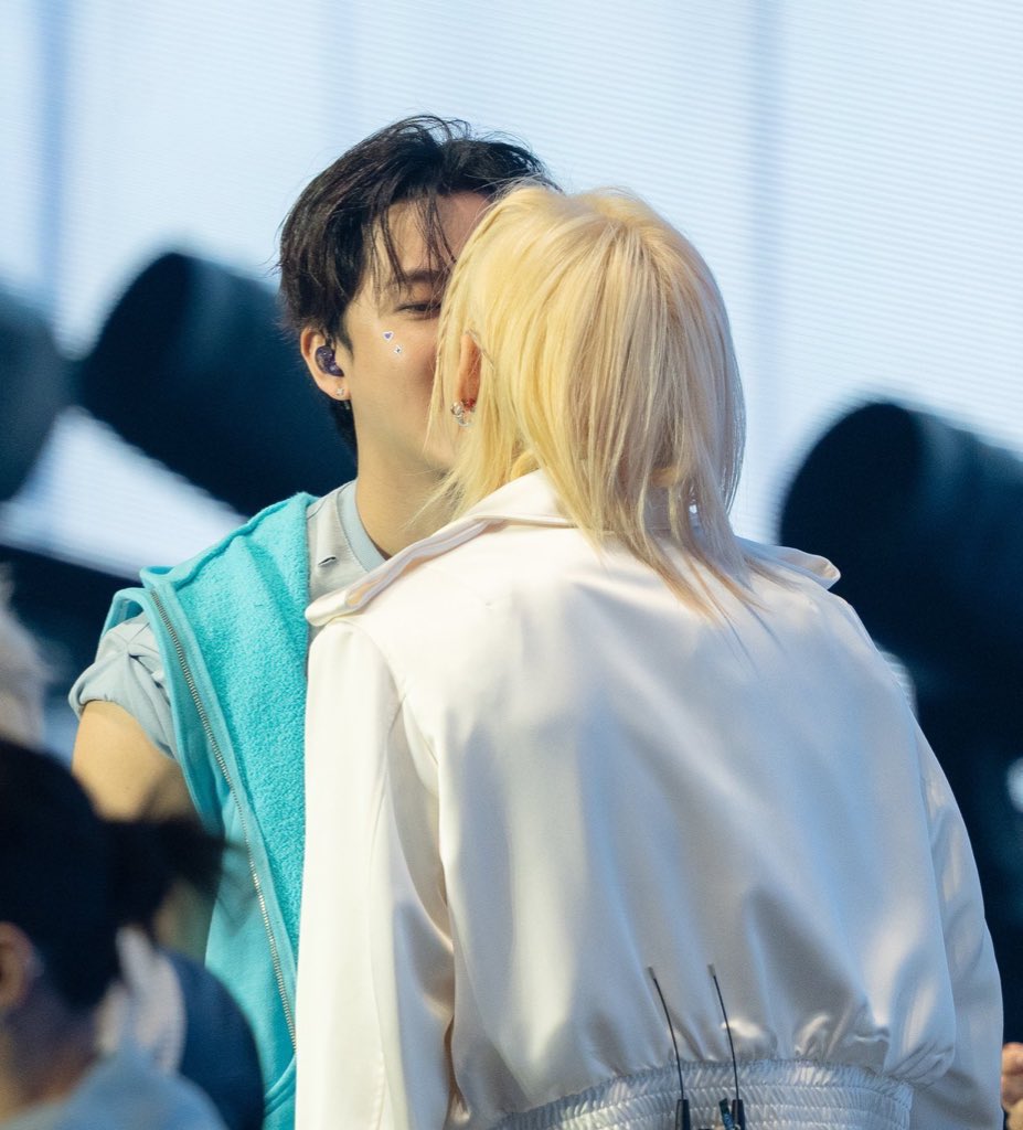 toshi 🧸 CHANGLIXAHOLIC ☕️ tweet media