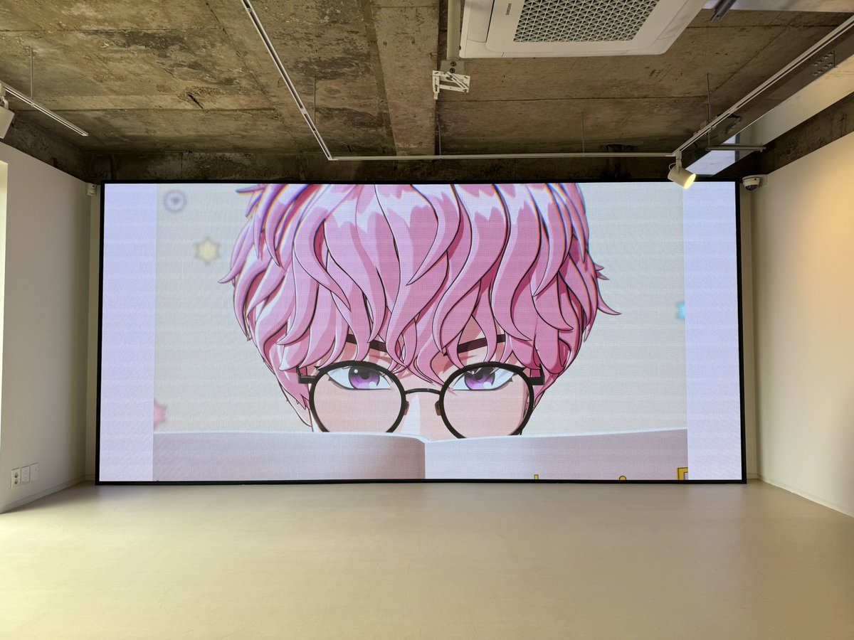 김아츄💖밤비 미니어처키링/앙콘슬로건/엠블럼 원양 구해여😭 tweet media