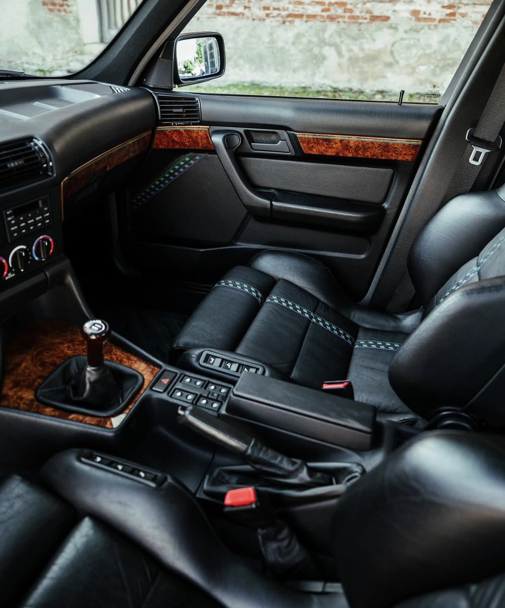 Daytona Violet BMW Alpina B10 Biturbo