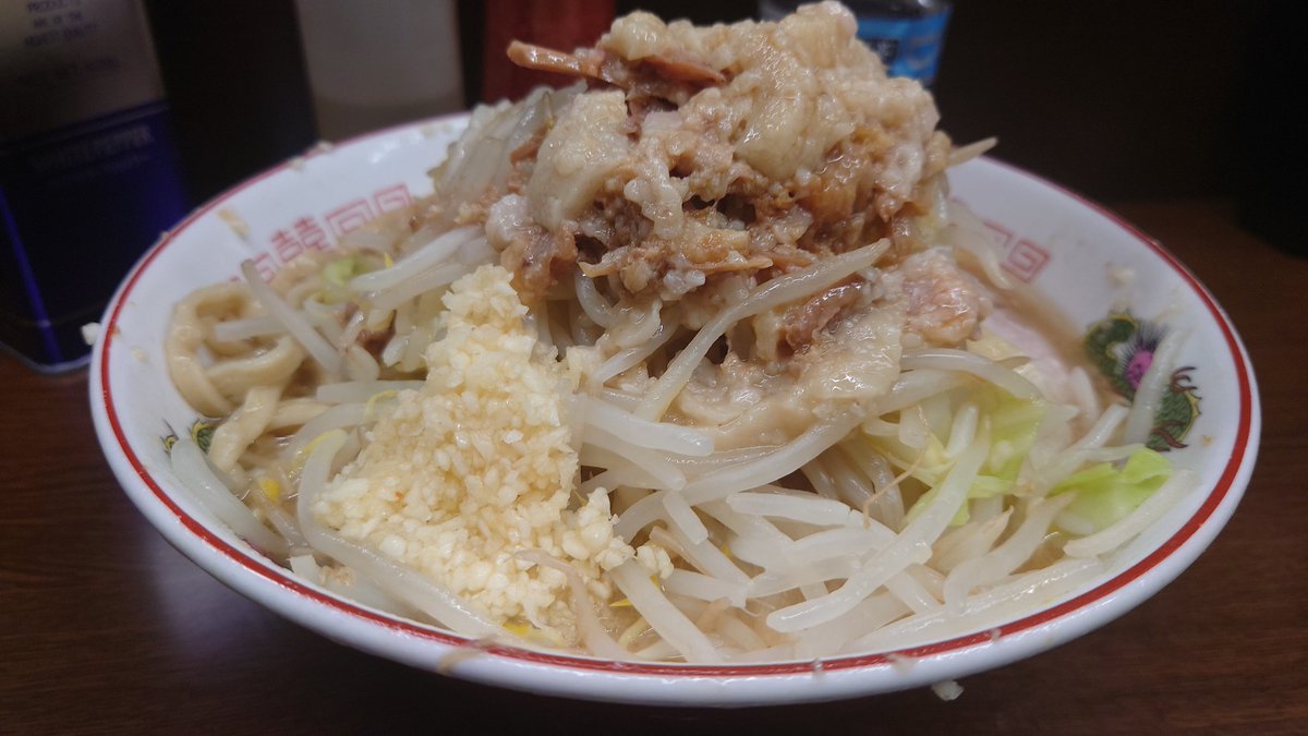 †mujidash† tweet media