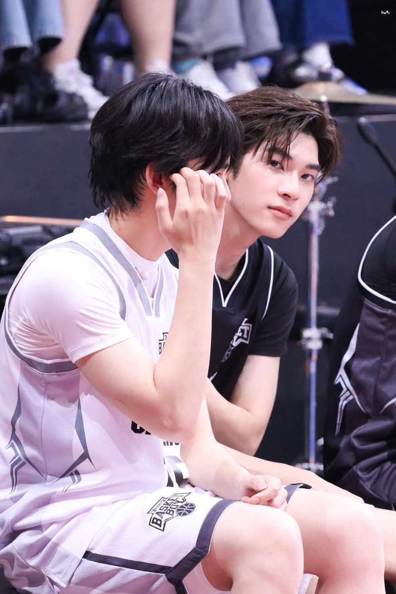 บูวบูว ·ᴥ· ‎ꕀ .* tweet media