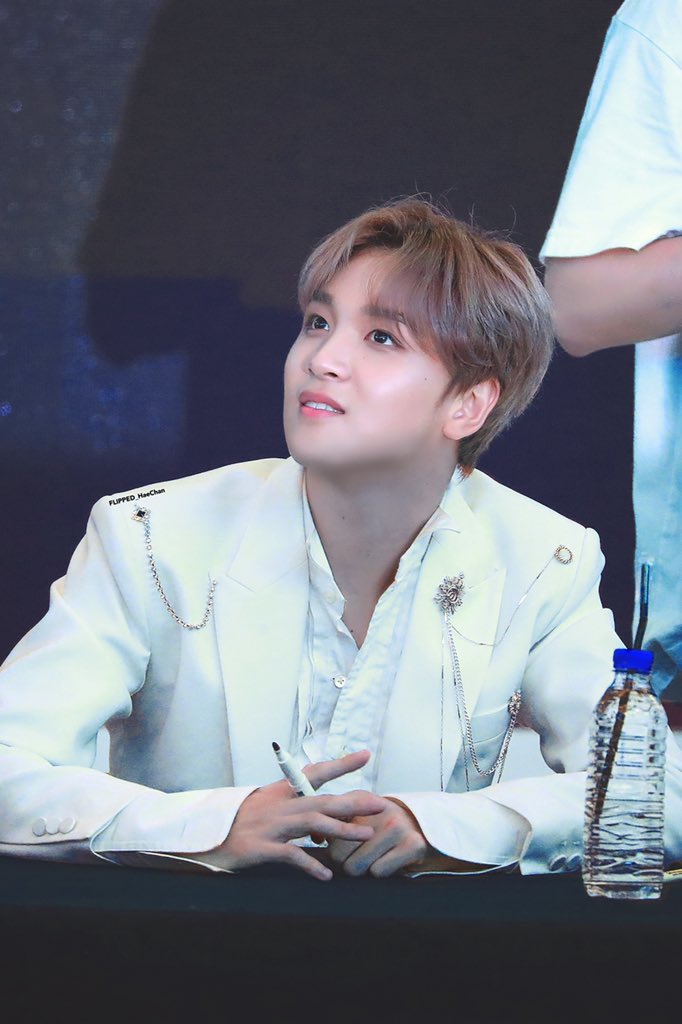 𝓗ᯓ★ tweet media