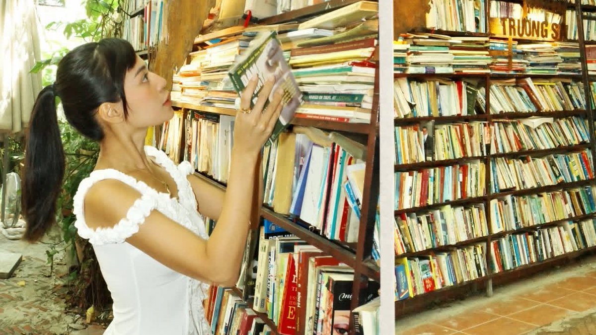 nomadjenny's tweet photo. Love the invisible string of their Southeast Asia look tests or “hard launch” photo shoots! Library x Student theme 📚👩🏻‍🎓
 
okie, 9/10 🫶🏼 https://t.co/Y4J9knxvtq