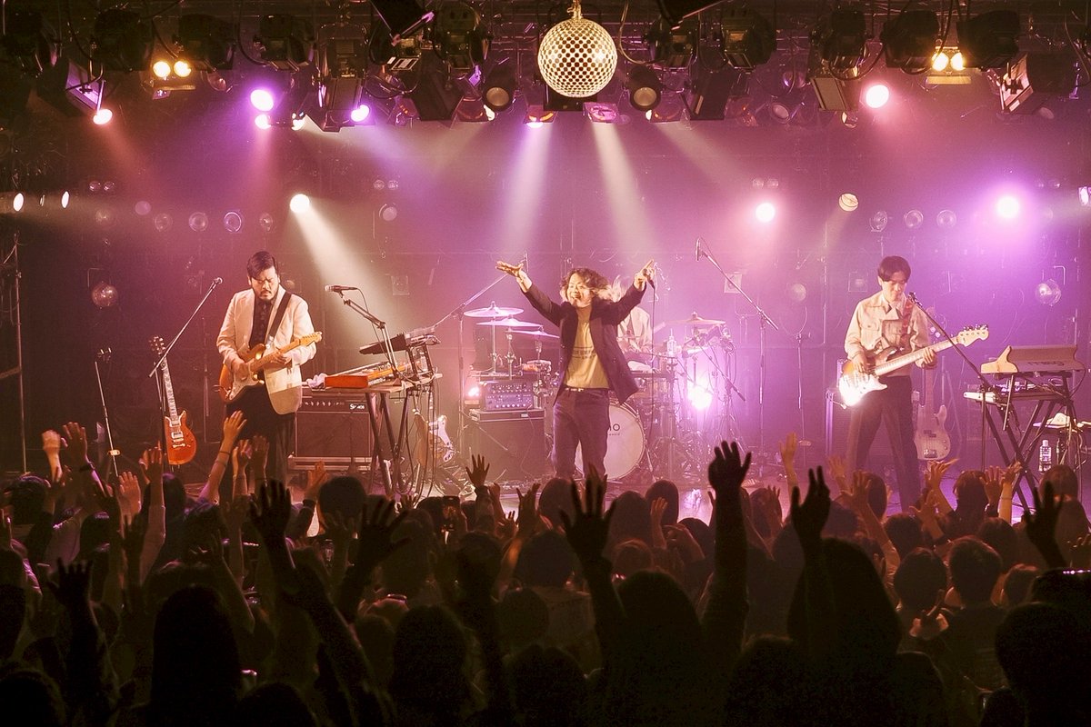 fivenewold's tweet image. 【 Thank you!! 】

ONEMAN TOUR 2026「Feel」
at 大阪CLUB QUATTRO

大阪ホンマにありがとう！
まだツアー始まったばかりやけど毎回楽しいライブ出来てます。
本数は少ないけど濃いツアーにしたいと思ってるから2本目が大阪でよかった！
ファイナルまで全力で走るぞ？

HAYATO
#fivenewold #FiNO_Feel