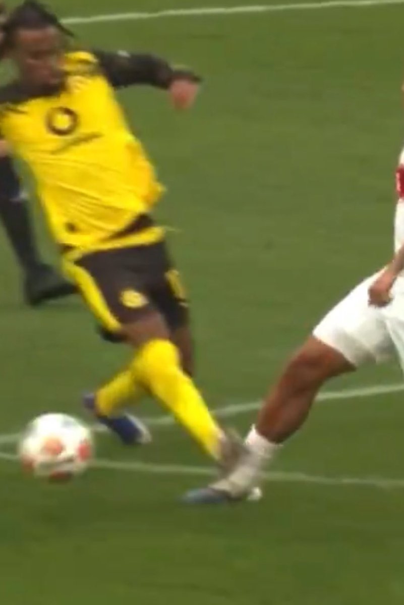 Manuel Gräfe tweet media