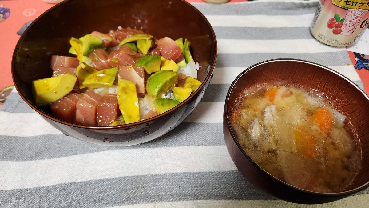 ぺこしば tweet media